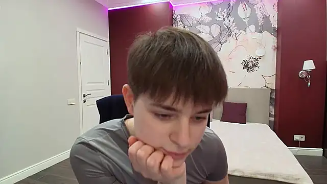 EmiliaYours online show from 03-13-26, 03:18