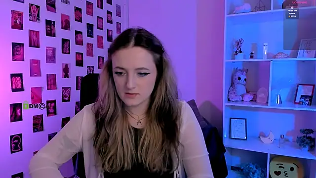 luna berryy online show from 07-29-26, 06:50