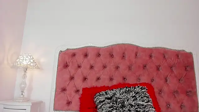 amberlitle online show from 09-11-25, 12:16