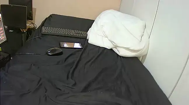 Snapshot of ebonyjezebel chatting on 01-03-25, 11:44 ebonyjezebel online show from 01-03-25, 11:44