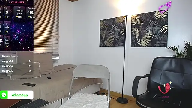 valentino Renato online show from 12-22-24, 01:12