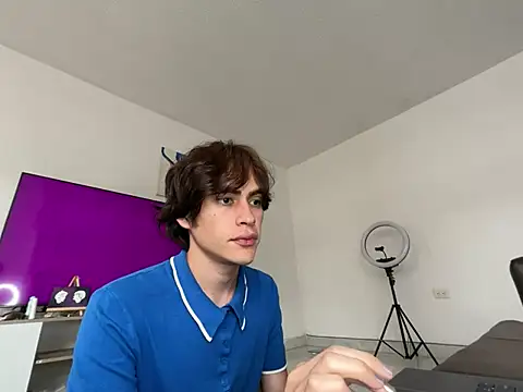 Ne0nn online show from 01-01-25, 09:31