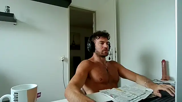 alpha-hunk online show from 05-10-26, 09:25