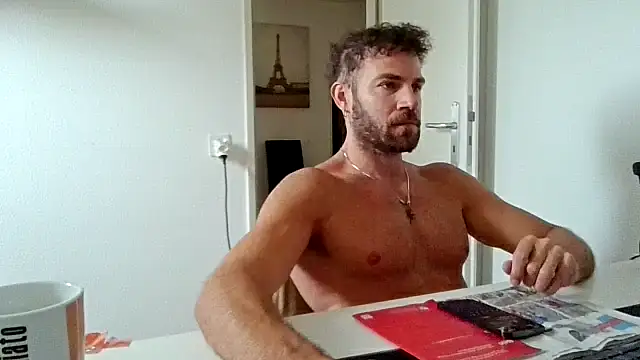 alpha-hunk online show from 06-10-26, 08:46