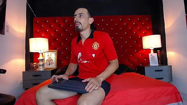 Sr Magnus  online show from 01-18-26, 08:51