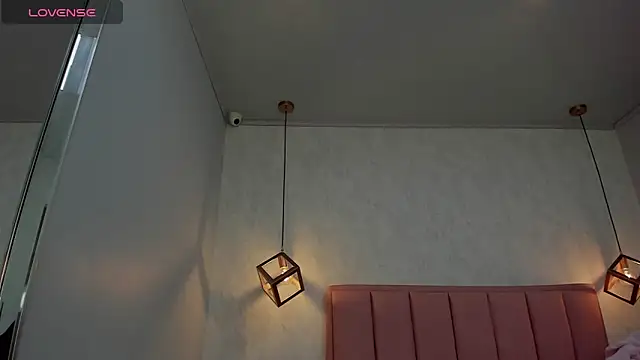 MAYROBERTSS online show from 02-18-25, 12:06