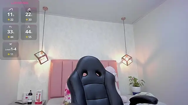 MAYROBERTSS online show from 03-11-25, 12:39