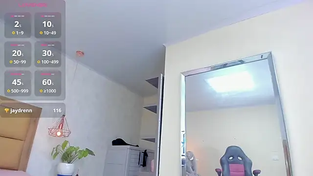 MAYROBERTSS online show from 03-12-25, 10:17