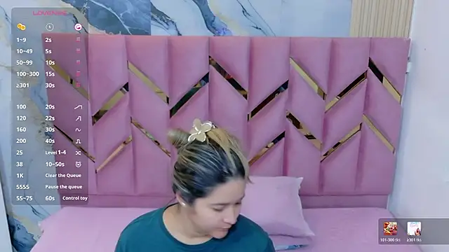 collegepawglovedaddy online show from 03-05-26, 07:54