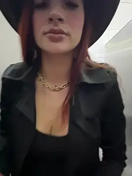 ariiel  online show from 04-26-26, 05:32