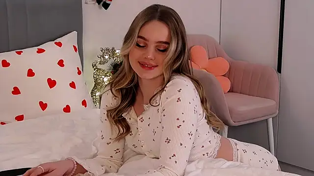 SIlviaBeyt online show from 01-06-25, 10:47