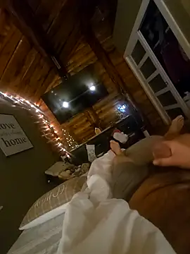 caroquintero345 online show from 12-04-25, 07:39