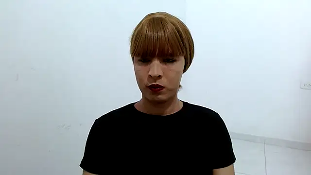 estefania224 online show from 07-08-26, 04:17