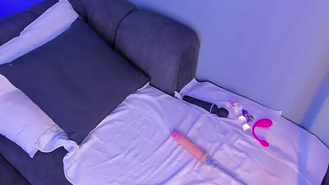 maddy walker online show from 12-23-24, 08:57