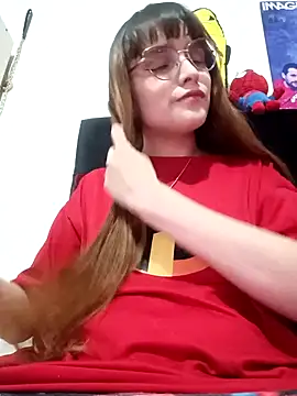 Snapshot of Lucyy-hess chatting on 12-28-24, 01:29 Lucyy-hess online show from 12-28-24, 01:29