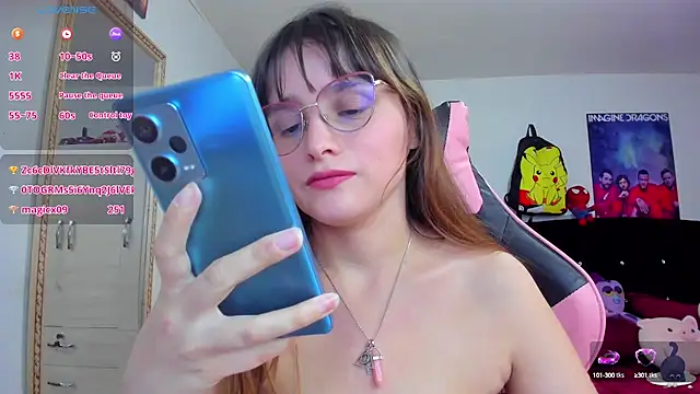 Snapshot of Lucyy-hess chatting on 01-14-25, 09:30 Lucyy-hess online show from 01-14-25, 09:30