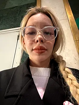 babydolll online show from 10-01-25, 10:32