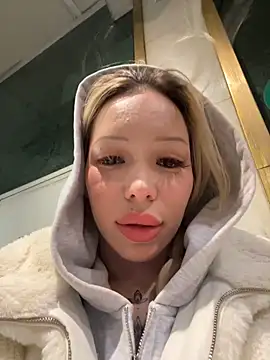 babydolll online show from 10-19-25, 11:22