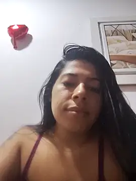 Snapshot of Caro_kitty- chatting on 10-22-25, 11:32 Caro kitty- online show from 10-22-25, 11:32