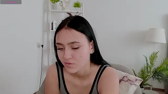 Snapshot of CooperAllana chatting on 01-14-26, 08:20 CooperAllana online show from 01-14-26, 08:20