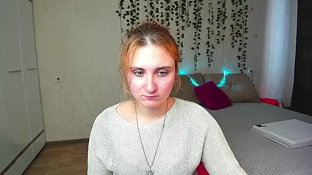 Miss Elsa  online show from 03-04-25, 08:57