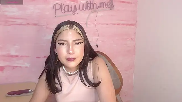 Sophia Watson  online show from 12-07-24, 02:02