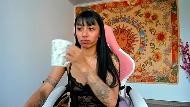 Demeter   online show from 01-19-25, 08:41