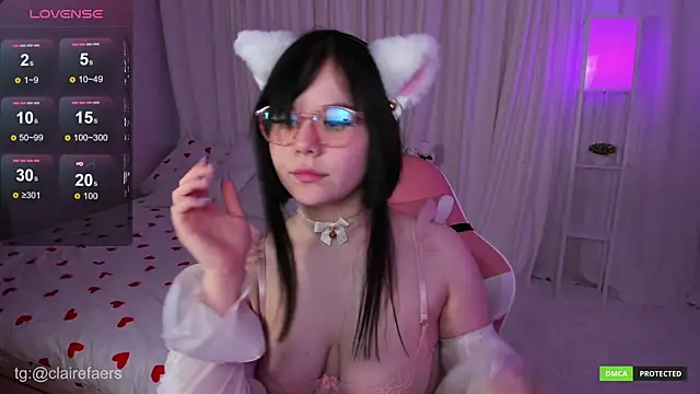 ClaireFaers  online show from 01-11-25, 09:47