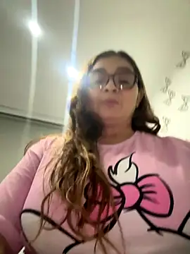 AntonellaAlondra4 online show from 11-09-25, 12:53