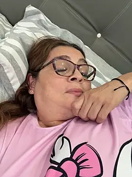 AntonellaAlondra4 online show from 02-12-26, 02:01