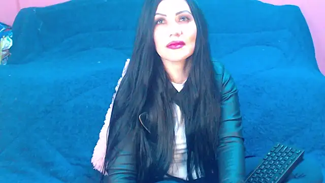 Snapshot of Ary_z chatting on 12-14-25, 02:28 Ary z online show from 12-14-25, 02:28