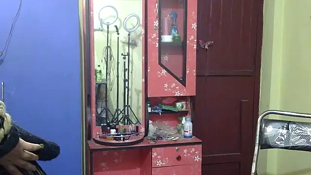 Pramila Manish online show from 12-16-25, 11:32