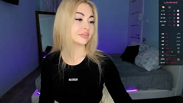 Snapshot of AdeleRoberts chatting on 02-10-25, 02:08 AdeleRoberts online show from 02-10-25, 02:08