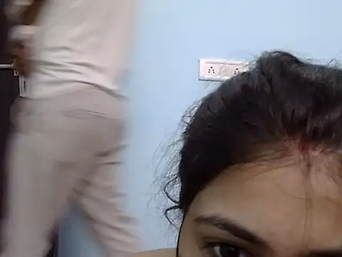 Snapshot of Crazy-Couple-Line chatting on 10-24-25, 06:59 Crazy-Couple-Line online show from 10-24-25, 06:59