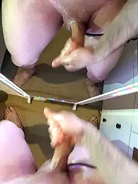 Snapshot of PerfectBisex chatting on 11-03-25, 05:25 PerfectBisex online show from 11-03-25, 05:25