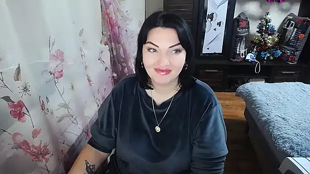 Snapshot of Lady_Boom_Wild_ chatting on 12-09-24, 08:33 Lady Boom Wild online show from 12-09-24, 08:33