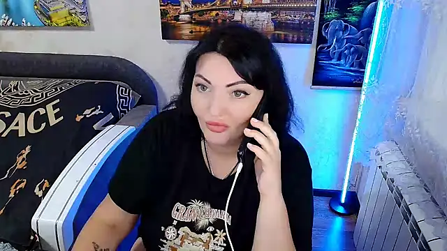 Snapshot of Lady_Boom_Wild_ chatting on 09-19-25, 05:24 Lady Boom Wild online show from 09-19-25, 05:24