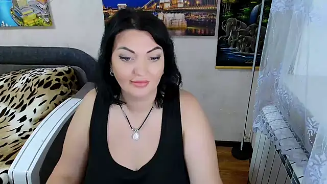 Snapshot of Lady_Boom_Wild_ chatting on 09-30-25, 06:24 Lady Boom Wild online show from 09-30-25, 06:24