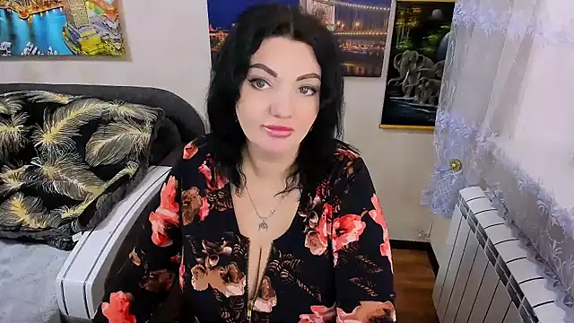 Snapshot of Lady_Boom_Wild_ chatting on 02-17-26, 08:44 Lady Boom Wild online show from 02-17-26, 08:44