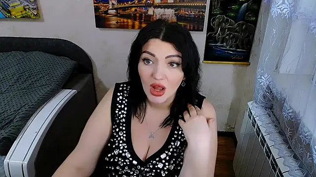 Snapshot of Lady_Boom_Wild_ chatting on 03-03-26, 12:11 Lady Boom Wild online show from 03-03-26, 12:11