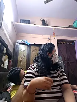 Snapshot of bobbyronak chatting on 12-05-25, 07:10 bobbyronak online show from 12-05-25, 07:10