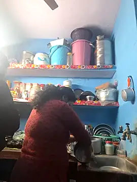 Snapshot of bobbyronak chatting on 01-15-26, 01:48 bobbyronak online show from 01-15-26, 01:48