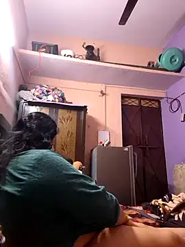 Snapshot of bobbyronak chatting on 02-21-26, 06:53 bobbyronak online show from 02-21-26, 06:53