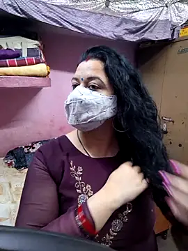 Snapshot of bobbyronak chatting on 03-14-26, 12:10 bobbyronak online show from 03-14-26, 12:10