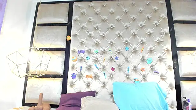 Aurora-Rossi online show from 11-05-25, 02:55