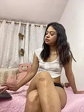 Snapshot of Lori_Evanss chatting on 05-03-26, 03:23 Lori Evanss online show from 05-03-26, 03:23