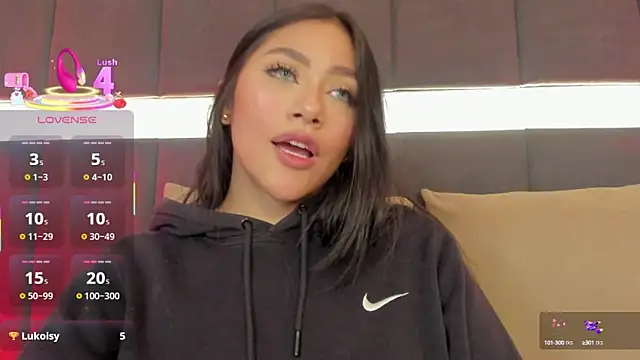 nicolle pierce online show from 02-27-25, 03:26