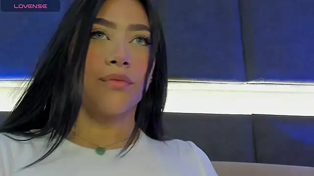 nicolle pierce online show from 03-19-25, 01:07