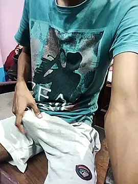 Snapshot of Afgref5335 chatting on 10-17-25, 05:59 Afgref5335 online show from 10-17-25, 05:59