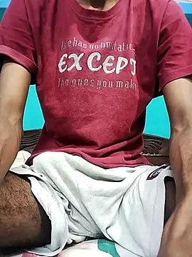 Snapshot of Afgref5335 chatting on 10-22-25, 06:18 Afgref5335 online show from 10-22-25, 06:18